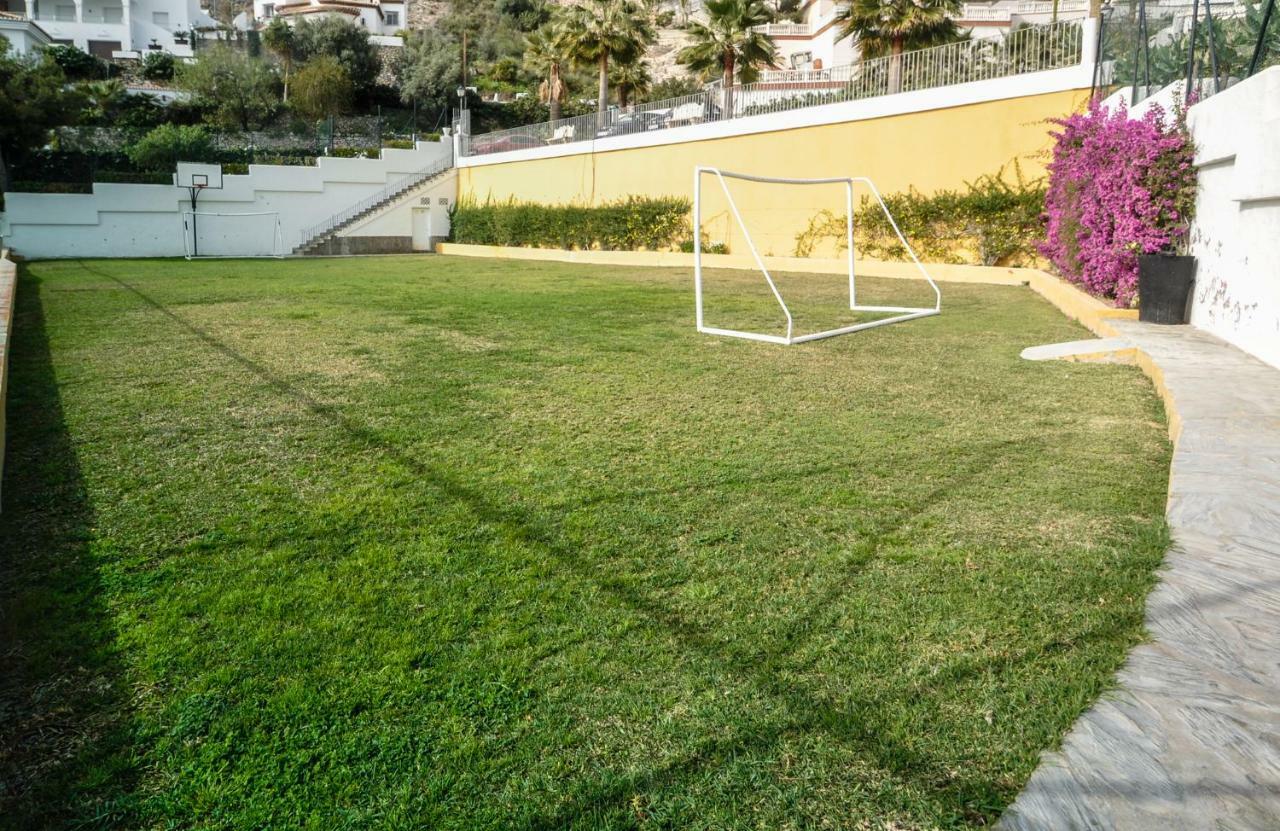 Pavillon meublé indépendant Appartamento Salobreña Esterno foto